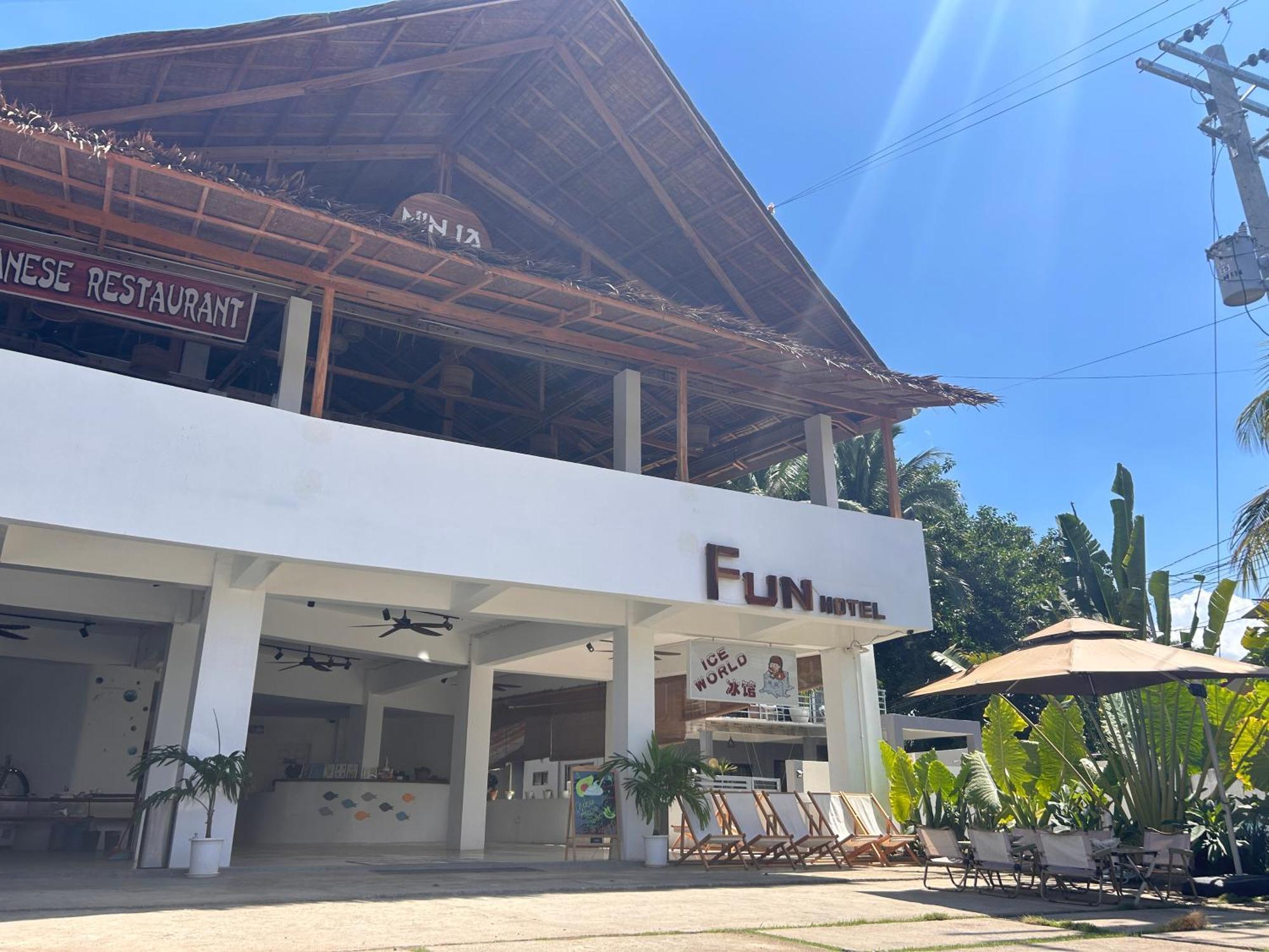 Fun Hotel Панглао Экстерьер фото