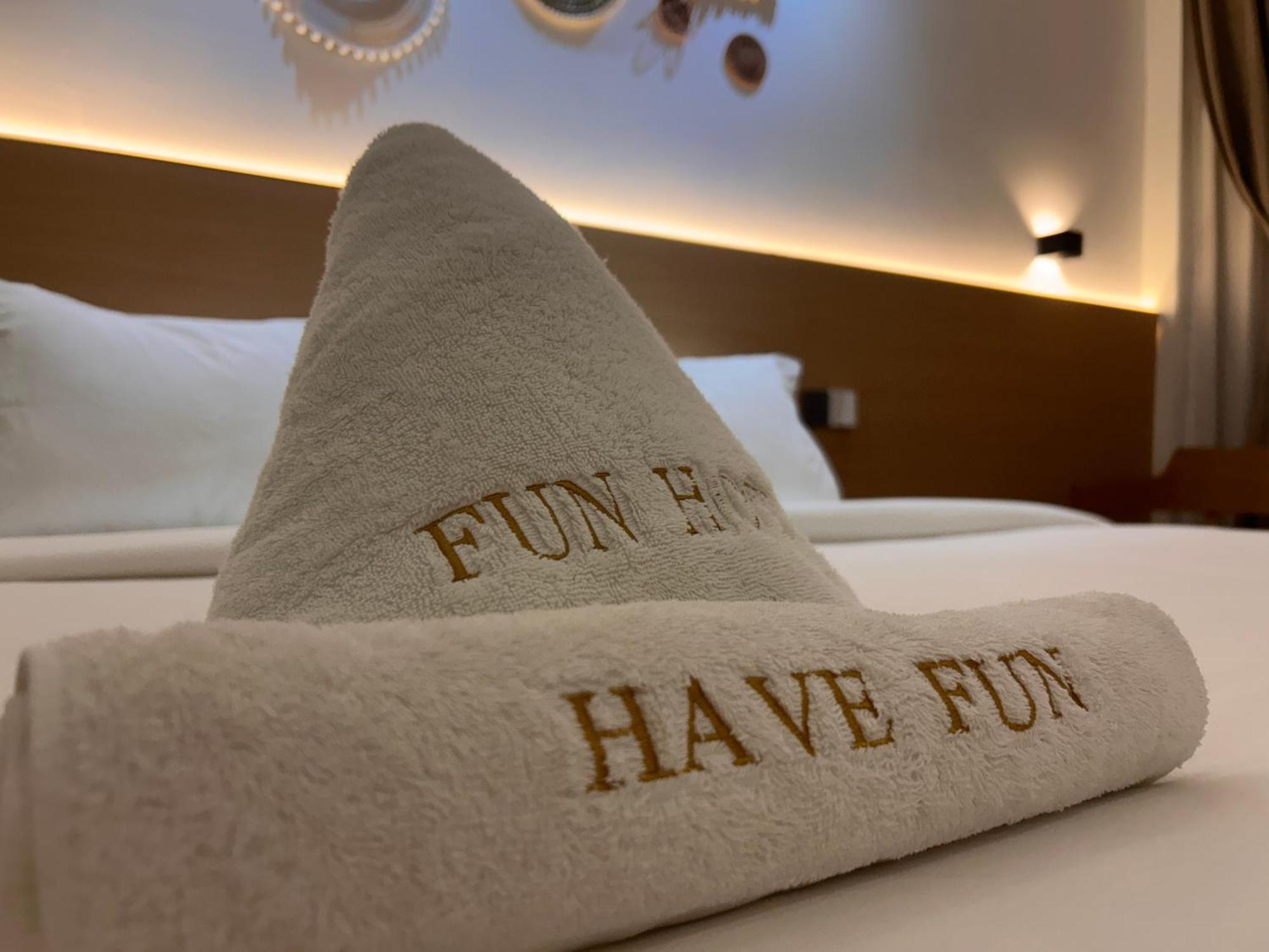 Fun Hotel Панглао Экстерьер фото