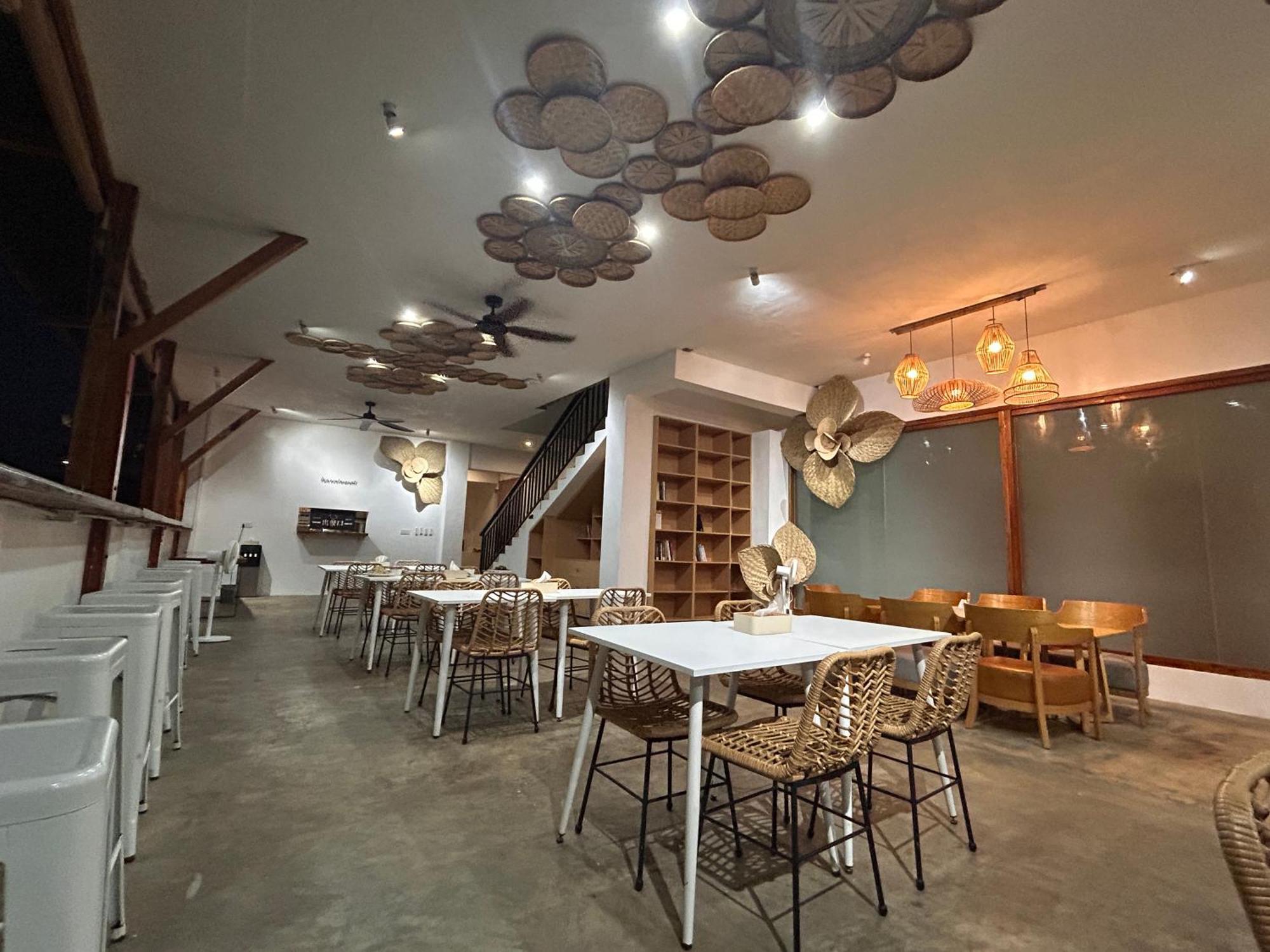 Fun Hotel Панглао Экстерьер фото